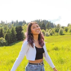 Meet your Posher, Emma